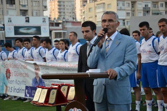 Adanalı Futbol Hakemleri Yeni Sezonu Törenle Açtı