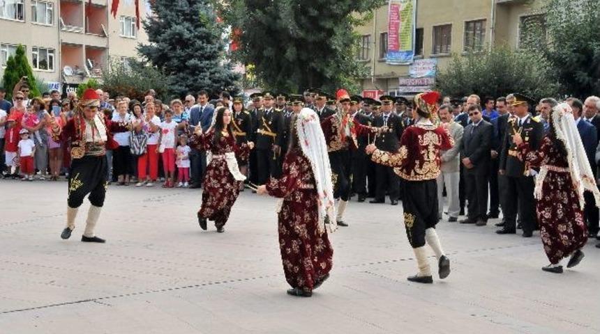 Batı Cephesi Karargahında Zafer Bayramı Coşkusu