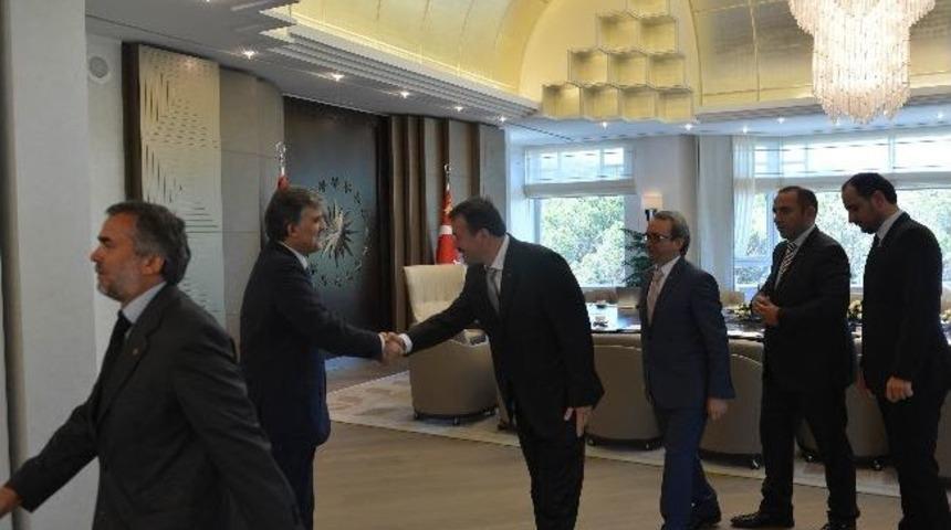 M&uuml;siad Heyetinden Cumhurbaşkanı G&uuml;l&rsquo;e Ziyaret