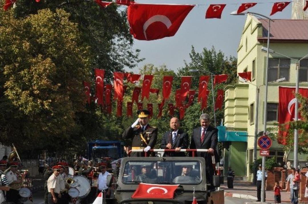 Kırıkkale'de B&uuml;y&uuml;k Zafer'in 91. Yıl D&ouml;n&uuml;m&uuml; Coşkuyla Kutlandı