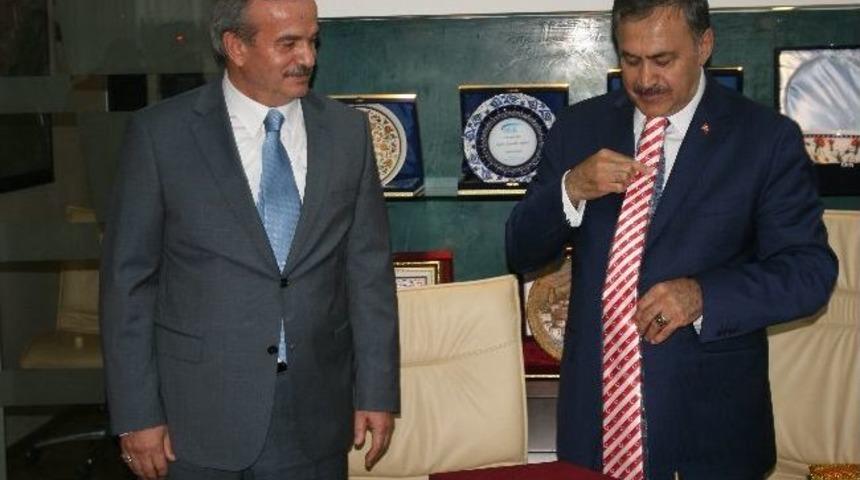 Bakan Eroğlu Verdiği S&ouml;z&uuml; Tuttu