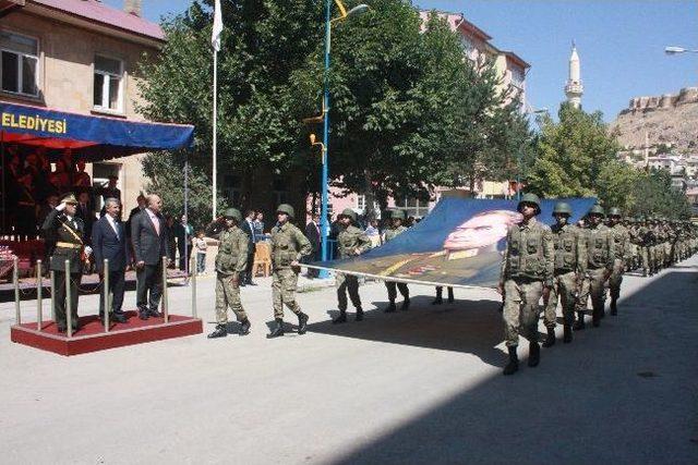 Bayburt’ta 30 Ağustos Coşkusu