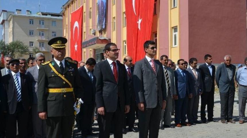 &Ccedil;aldıran'da Zafer Bayramı Coşkuyla Kutlandı