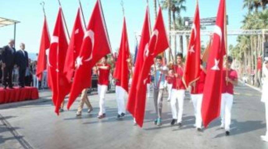 Zafer Bayramı Marmaris&rsquo;te Coşkuyla Kutlandı