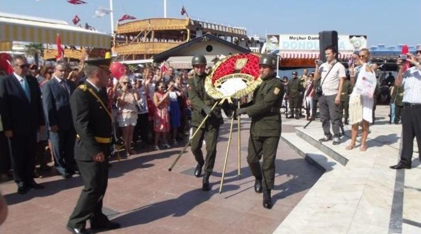 Ayvalık&rsquo;ta 30 Ağustos Zafer Bayramı Coşkusu