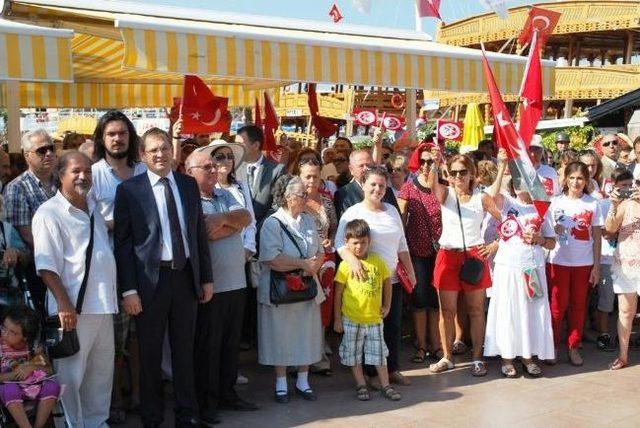 Ayvalık’ta 30 Ağustos Zafer Bayramı Coşkusu