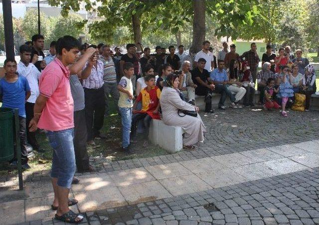 Folklor Ekibınden 30 Ağustos Zafer Bayramını Gösterisi