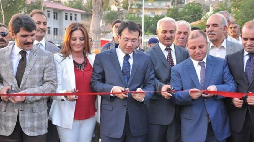 &Uuml;z&uuml;ml&uuml;&rsquo;de Basın&ccedil;lı Sulama Sisteminin A&ccedil;ılışı Yapıldı