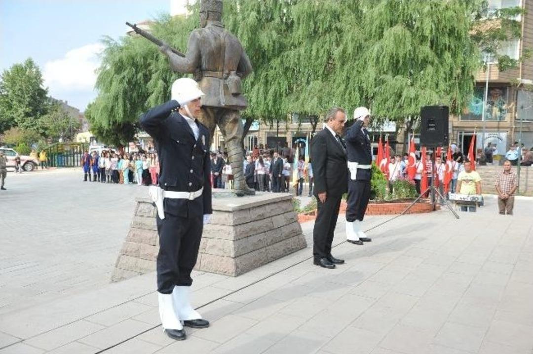 Boz&uuml;y&uuml;k'te 30 Ağustos Zafer Bayramı Kutlamaları