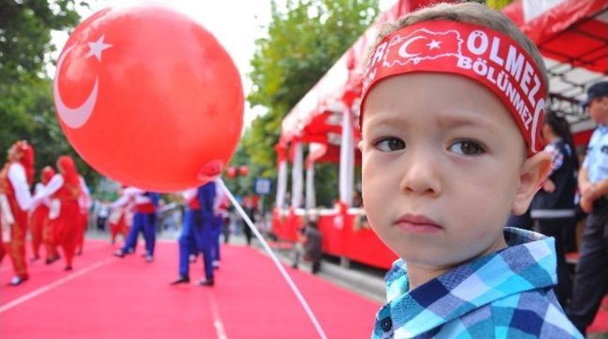 L&uuml;leburgaz'da 30 Ağustos Kutlamaları