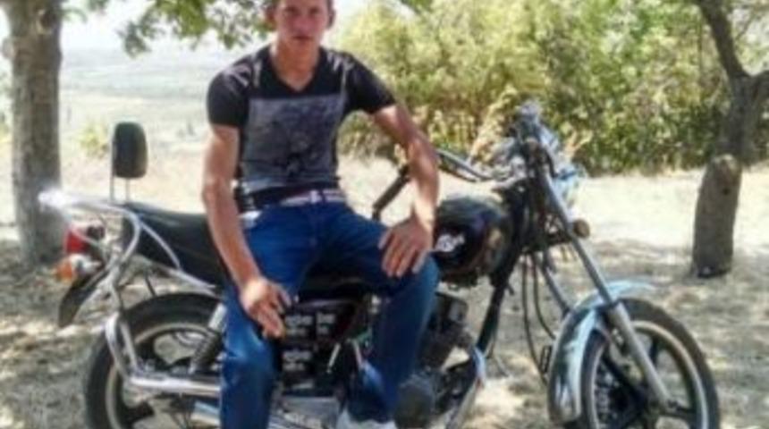 Motosiklet Kazası Can Aldı