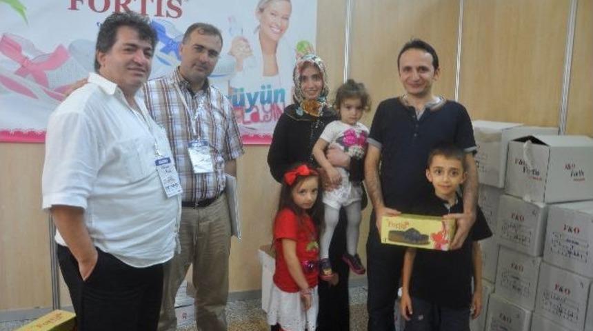 &Uuml;&ccedil; &Ccedil;ocuğu Olana Terlik Bedava