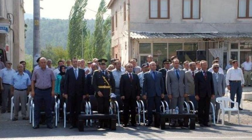 Gediz'de 30 Ağustos Zafer Bayramı T&ouml;renle Kutlandı