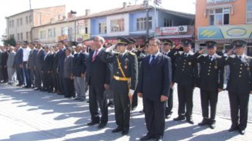 30 Ağustos Zafer Bayramı Ve T&uuml;rk Silahlı Kuvvetler G&uuml;n&uuml; Kutlandı