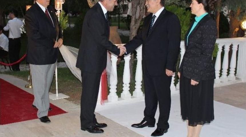 Manisa'da 30 Ağustos Zafer Bayramı Resepsiyonu