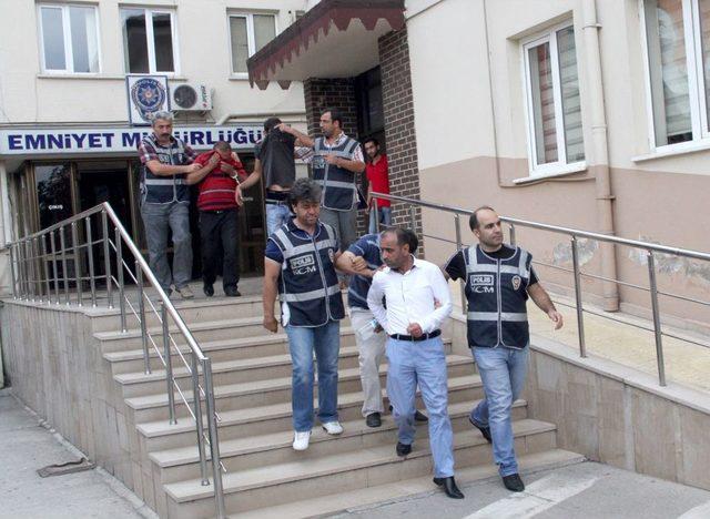 Bursa'da Iki Operasyonda 283 Kg. Esrar Ele Geçirdi