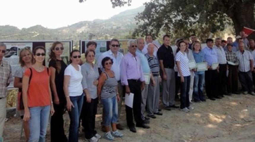 S&ouml;ke Ağa&ccedil;lı K&ouml;y&uuml;nde Zeytin &Ccedil;ift&ccedil;i Tarla Okulu A&ccedil;ıldı