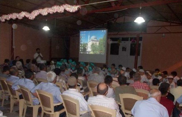 Akyamaç Kur’an Kursu Öğrencilerine Kursa Katılım Belgeleri Verildi