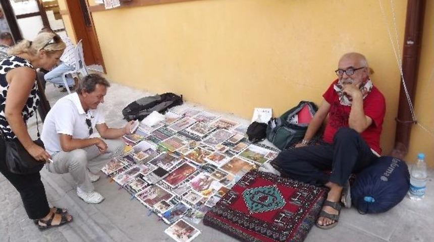 Bir Gezginin D&uuml;nya Fotoğrafları Sokak Sergisi