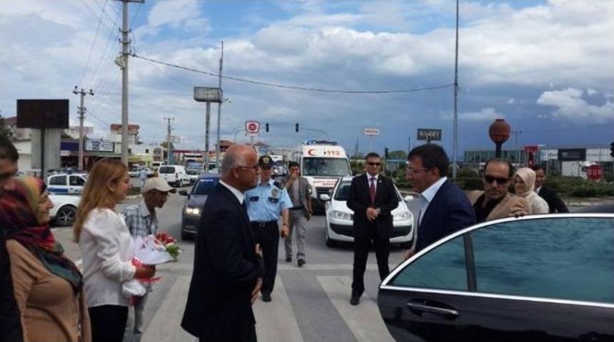 Bakan Cevdet Yılmaz Ak&ccedil;akoca&rsquo;da