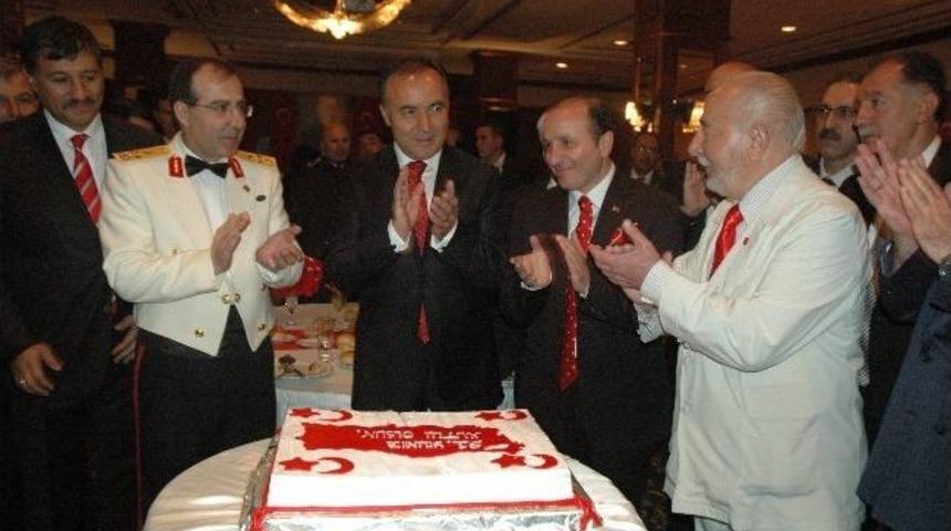 Erzurum&rsquo;da 30 Ağustos Resepsiyonu