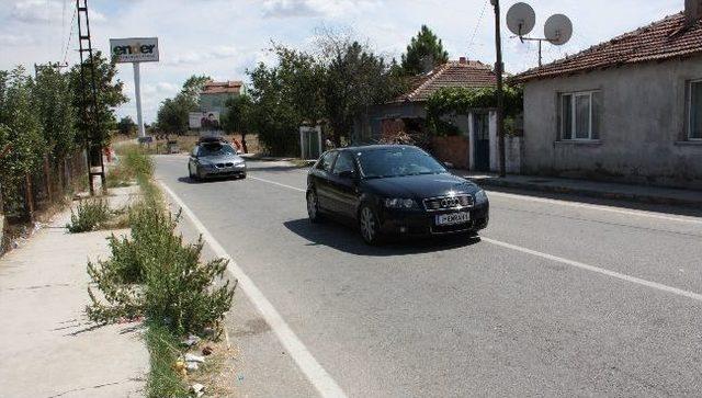 Gurbetçiler Gitti, Çöpleri Kaldı