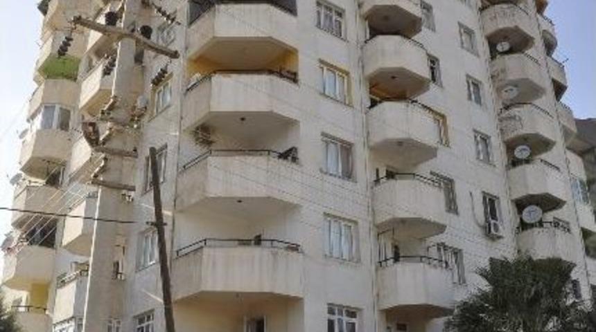 Elektrik Akımına Kapılan İş&ccedil;i Hayatını Kaybetti