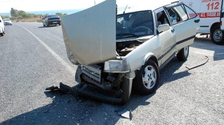 Didim&rsquo;de Trafik Kazası: 3 Yaralı