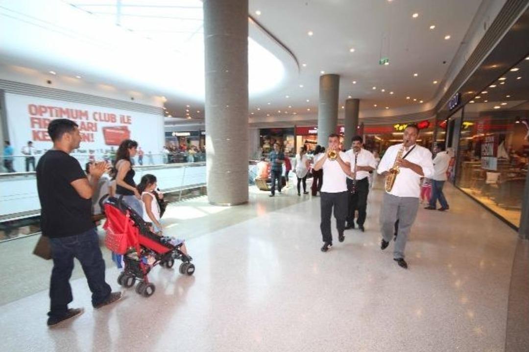 Optimum'da Bayram Coşkusu