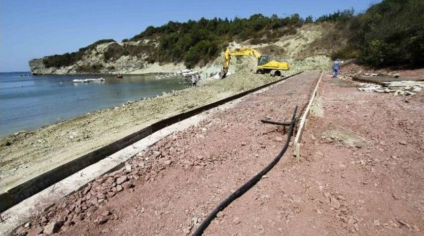 Kovanağzı Sahili Elden Ge&ccedil;iyor