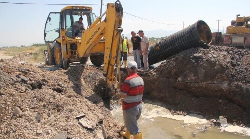 Burhaniye&rsquo;de Yağmur Suyuna Menfezli &Ouml;nlem