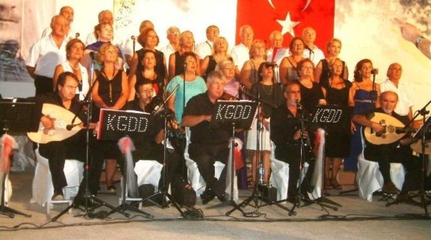 Burhaniye&rsquo;de G&ouml;n&uuml;l Dostlarından &Ouml;ren Konseri