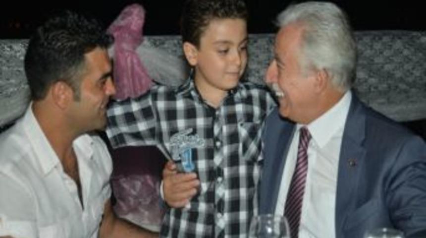 Zihni Aldırmaz K&uuml;&ccedil;&uuml;k Arda&rsquo;ya Kirve Oluyor