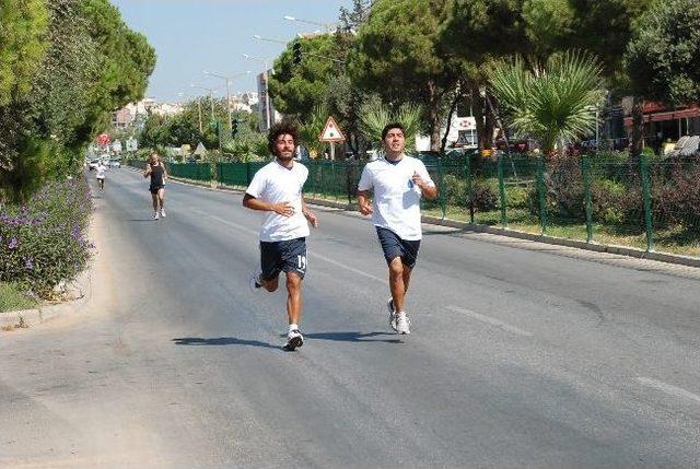 18. Didim Barış Şenliği nde Barış Koşusu Ger&ccedil;ekleştirildi 1
