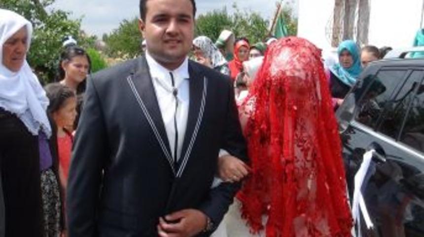 Kız Evine Mehter Takımıyla Gitti