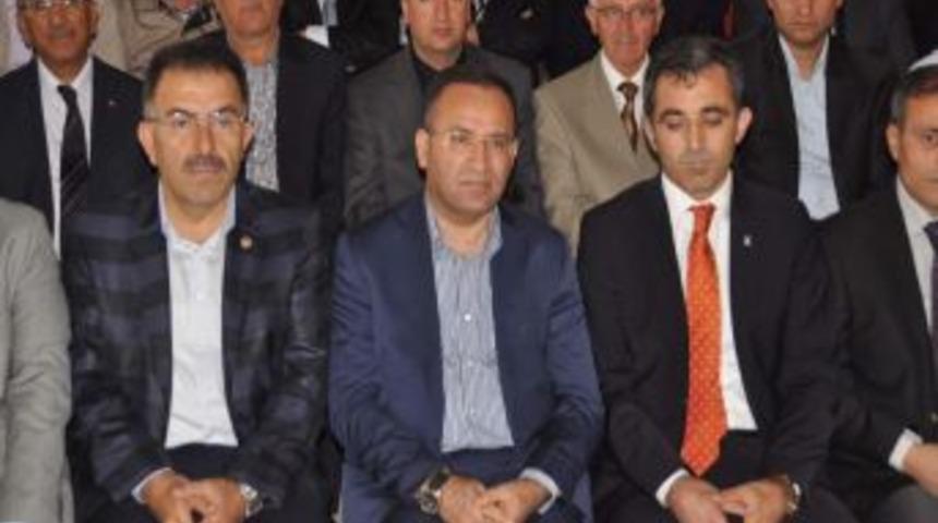 Bozdağ: Siyaset Meydanında En B&uuml;y&uuml;k Oyuncu Millettir