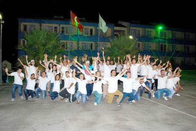 &Uuml;niversiteli Gen&ccedil;ler, Kızılay Ateşini Yaktı 2