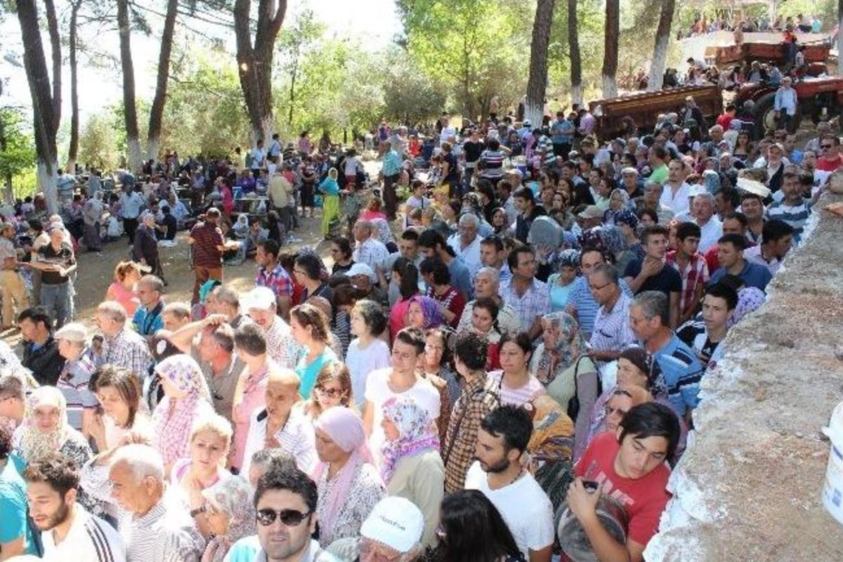 731 Yıldır Yaşatılan Dedebağ Keşkek Hayrı