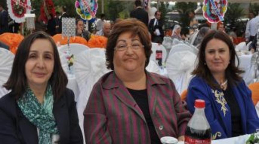 AK Parti Kadın Kolları Genel Başkanı Akşit Tokat'ta