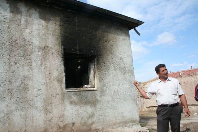 İtfaiye Erinin &Ccedil;ocukları Yangında &Ouml;ld&uuml; 2