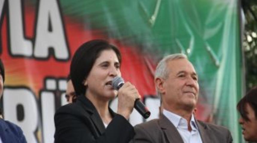 BDP Diyarbakır'da Barış Mitingi D&uuml;zenledi