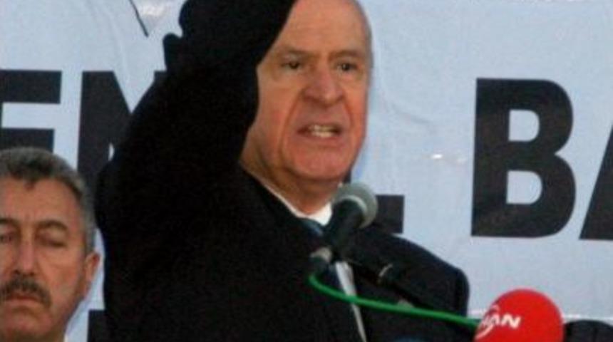 MHP Lideri Bah&ccedil;eli Domani&ccedil;'te H&uuml;k&uuml;mete Y&uuml;klendi