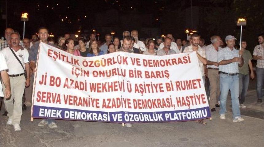 Tunceli&rsquo;de Meşaleli 1 Eyl&uuml;l D&uuml;nya Barış G&uuml;n&uuml; Y&uuml;r&uuml;y&uuml;ş&uuml;