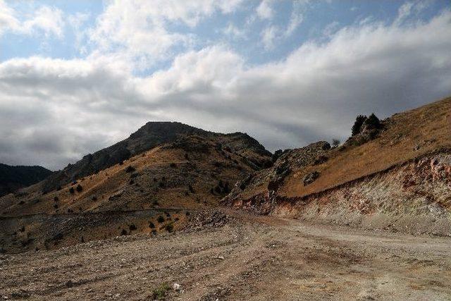 Canca Kalesi Yolu Bitti