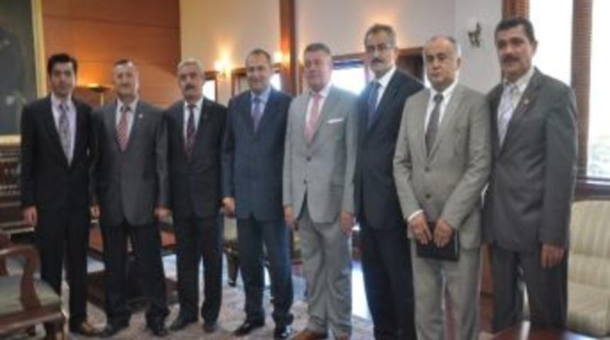 Karadeniz&rsquo;li Muhtarlardan Vali Ali Kaban&rsquo;a Ziyaret