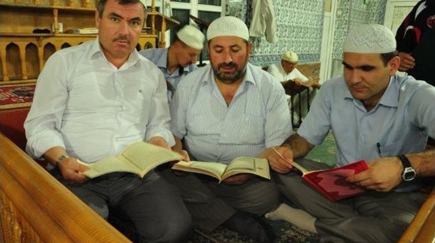 Suriye Ve Mısır'da &Ouml;lenler İ&ccedil;in Hatim İndirildi