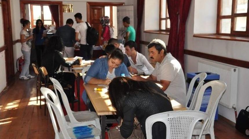 Akşehir İibf Eğitime Başlıyor