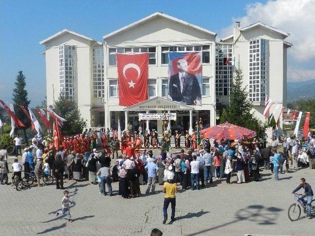 Konuralp&rsquo;te S&uuml;nnet Ş&ouml;leni 1