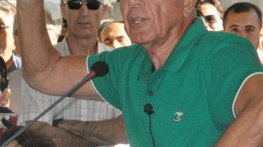 Aliağa&rsquo;da Uğur D&uuml;ndar'a Yoğun İlgi