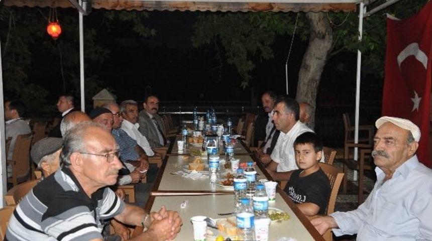 &Uuml;lk&uuml; Ocakları, Şehit Aileleri Ve Gazileri Ağırladı
